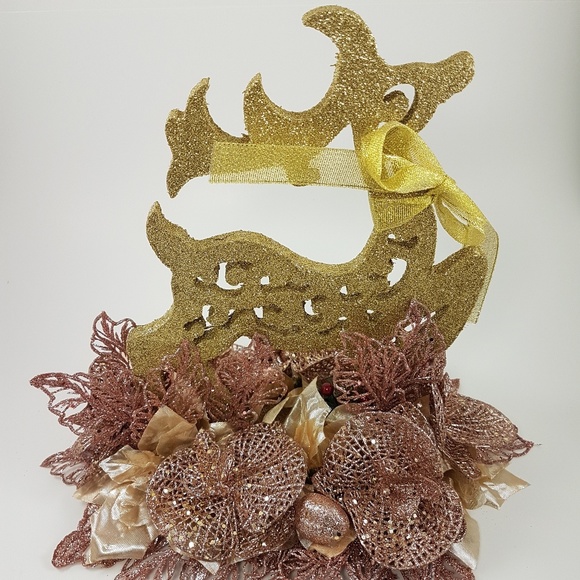 Holiday Winter Decor Home Centerpiece Accent - Picture 1 of 2